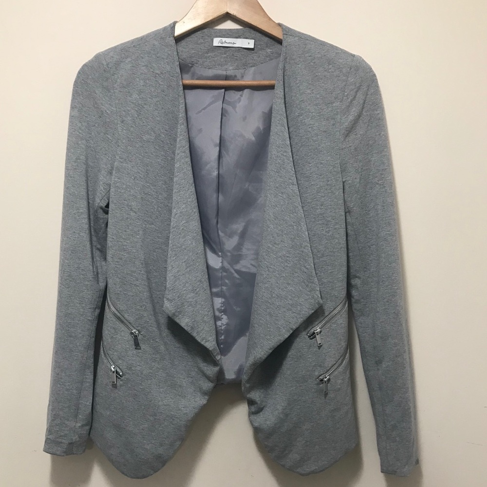 Reitmans Light Grey Blazer. Size 9